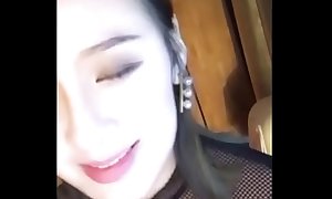 Chinese Web camera Woman tooter  Xuan BaoBao - Insult Carry on