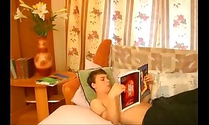 Momlick.com-zreloe-porno-video-mamy-v-gandone homecinema.avi